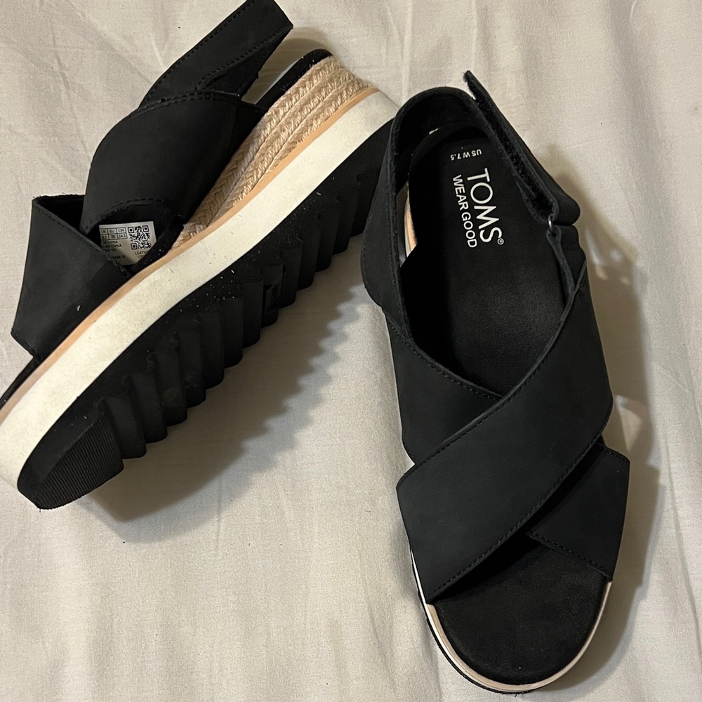TOMS Black Crisscross Espadrille Platform Sandals